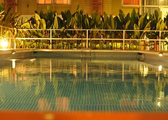Hotel Kriss 4*