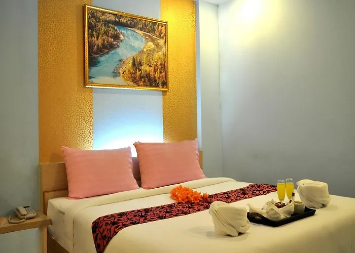 Kriss Hotel 4*